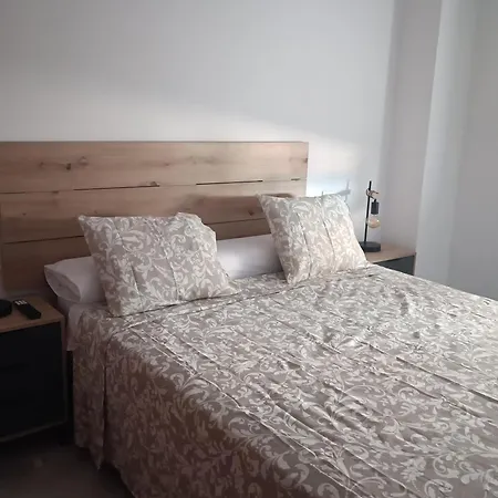 Luxury Homes Sun And Pool