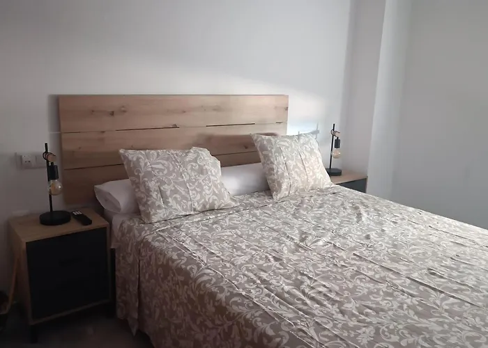 Luxury Homes Sun And Pool