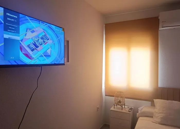Luxury Homes Sun And Pool شقة *