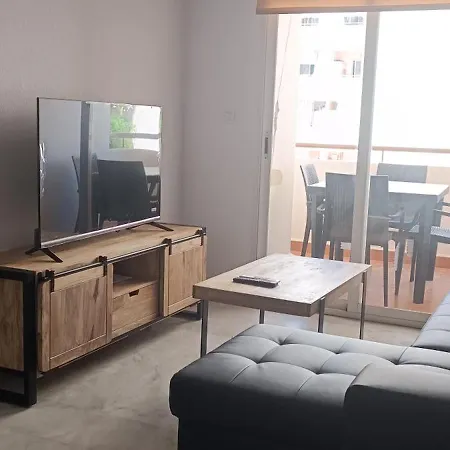 Luxury Homes Sun And Pool